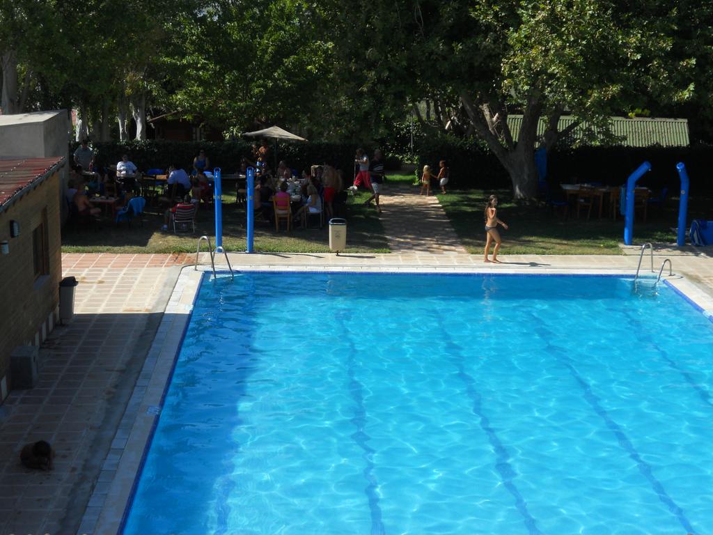 Camping Fuente De Piedra Kültér fotó
