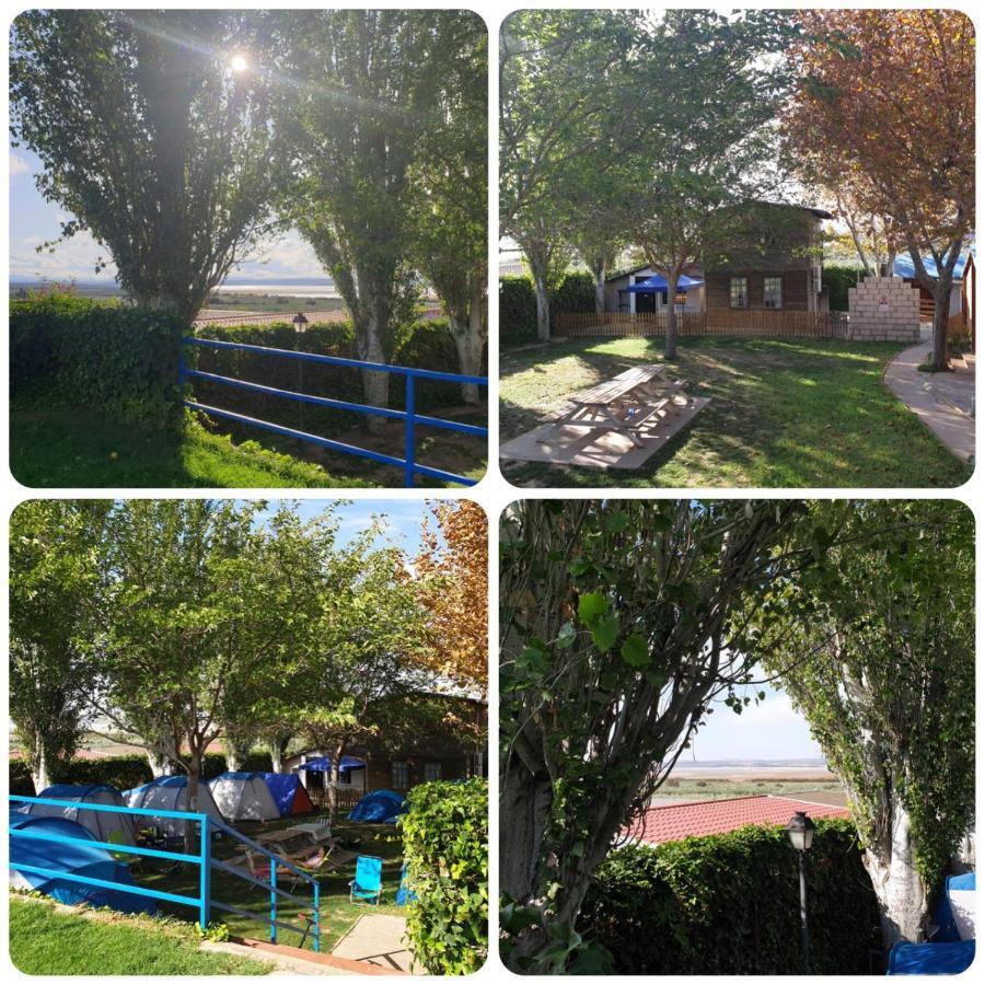 Camping Fuente De Piedra Kültér fotó